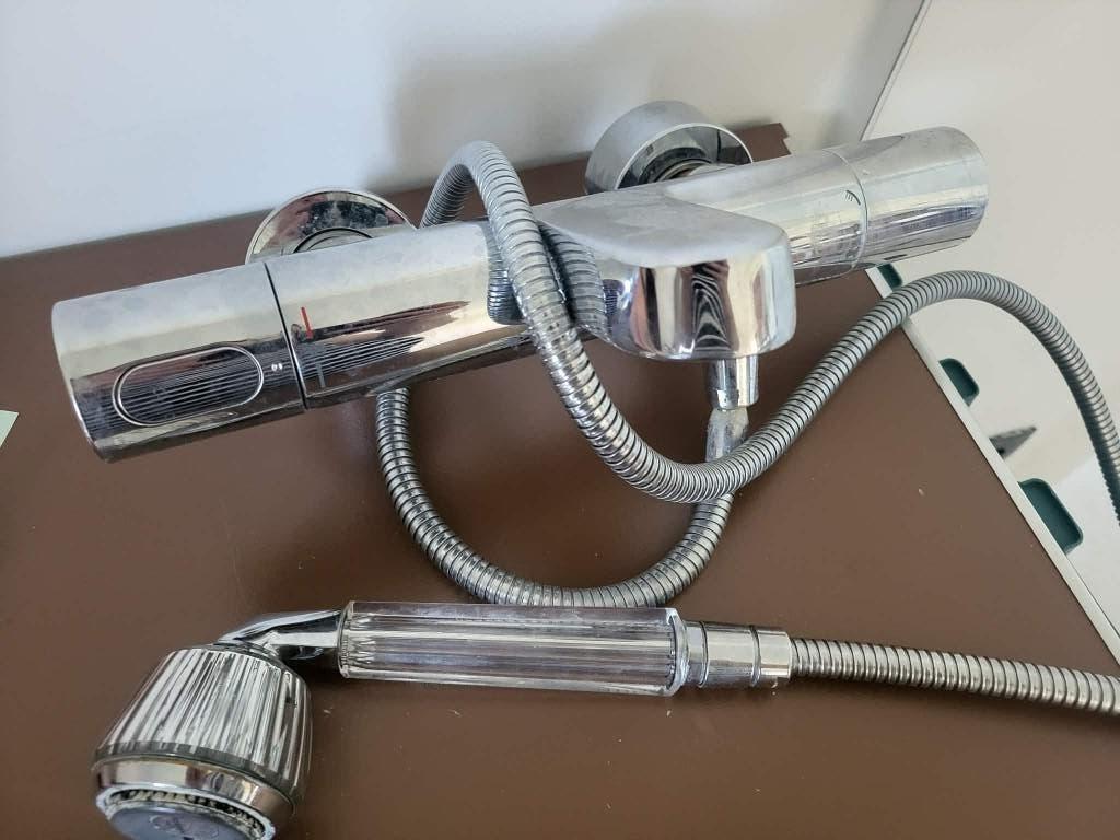 Mengkraan bad Grohe met sproeier, Enlèvement, Utilisé, Robinet