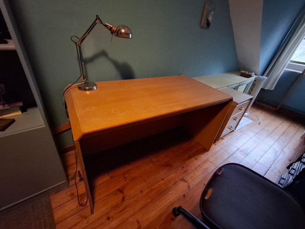 Bureau, Huis en Inrichting, Ophalen, Met lades, Gebruikt