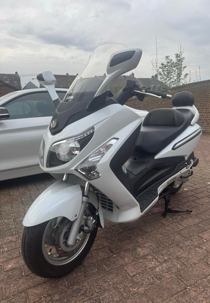 Sym 125 evo 4. 279 km. 1 propriéter, Enlèvement