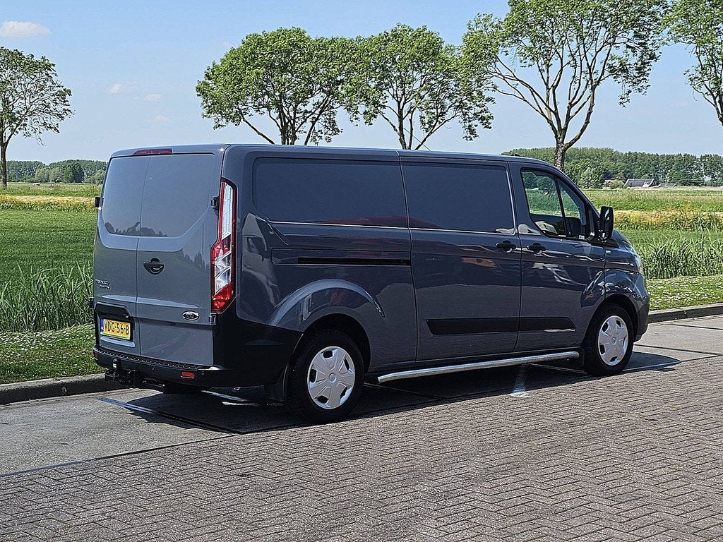 Ford Transit Custom 320 2.0 TDCI L2H1 automaat ITEM 327684, Auto's, Bestelwagens en Lichte vracht, Euro 6, 4 cilinders, Diesel
