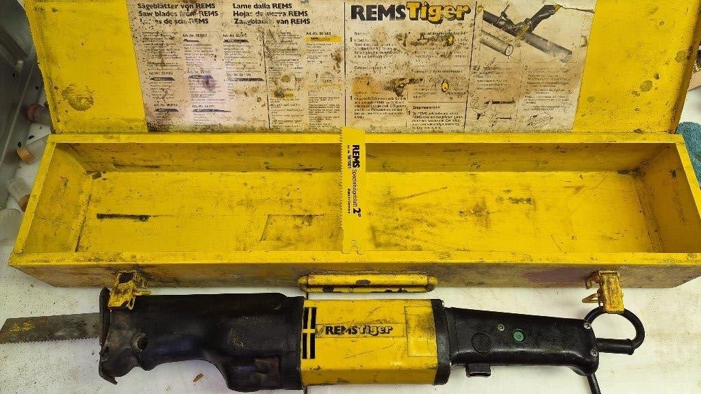 REMS Tiger-professionele buizen reciprozaag/ tijgerzaag, Bricolage & Construction, Enlèvement, Utilisé, Scie