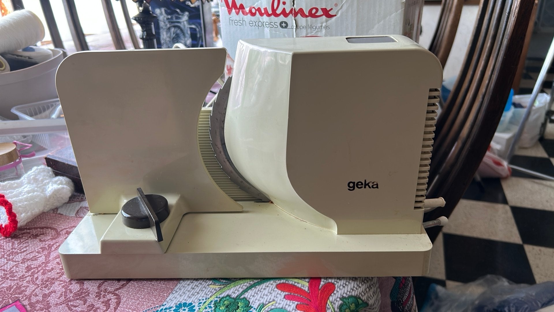 Broodsnijmachine, Elektronische apparatuur, Ophalen, Gebruikt