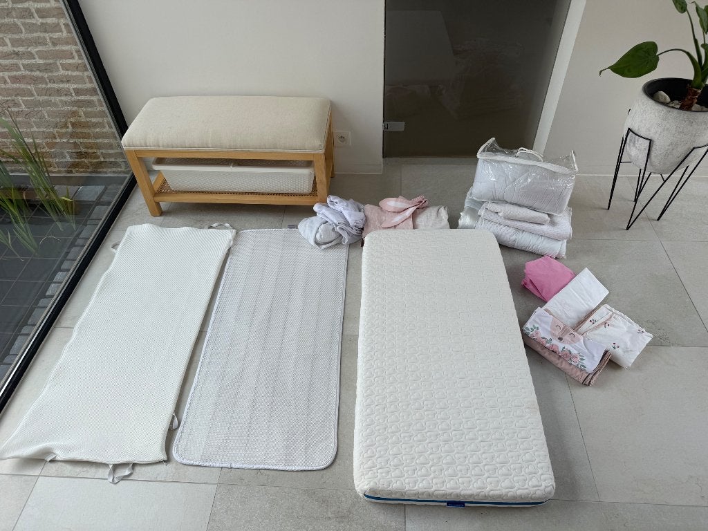 Aeromoov babybed matras + volledige set toebehoren, Ophalen, 70 tot 85 cm, Zo goed als nieuw, Minder dan 140 cm