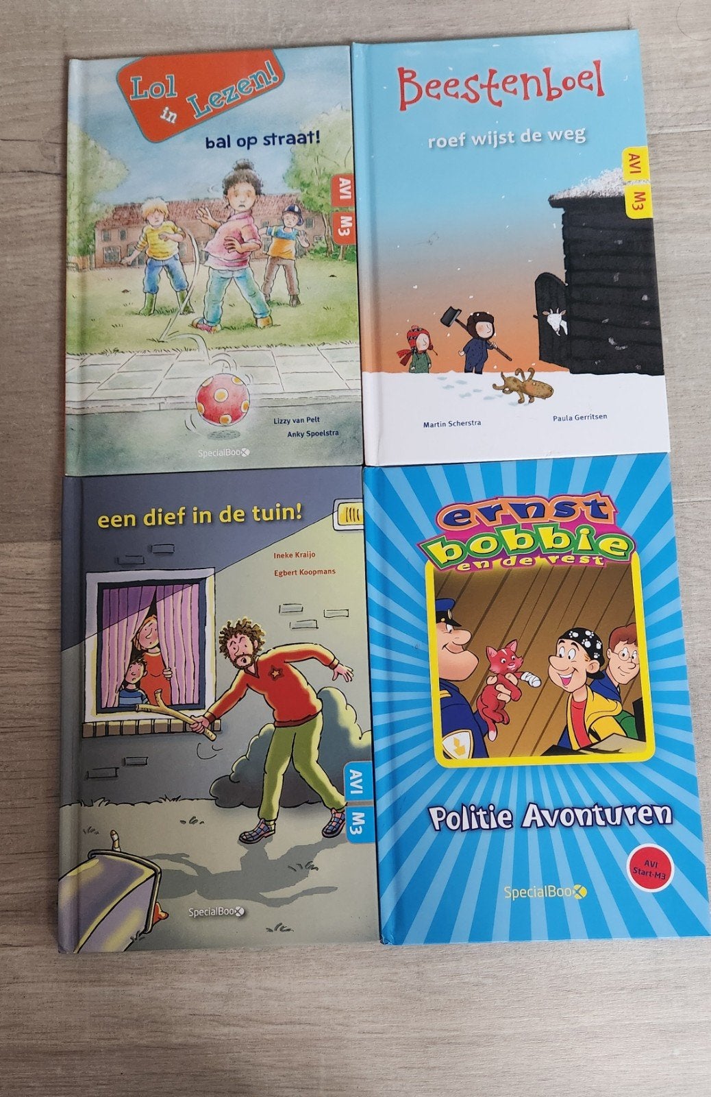 Avi M3 - 4 leesboekjes, Boeken, Ophalen of Verzenden