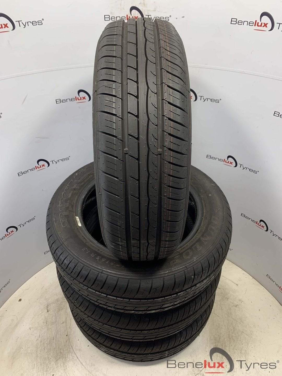 NIEUW 175/65R15 84H Dunlop SP 175/65 R15 175/65/15 1756515, Auto-onderdelen, Banden en Velgen, 15 inch, -, 175 mm, -