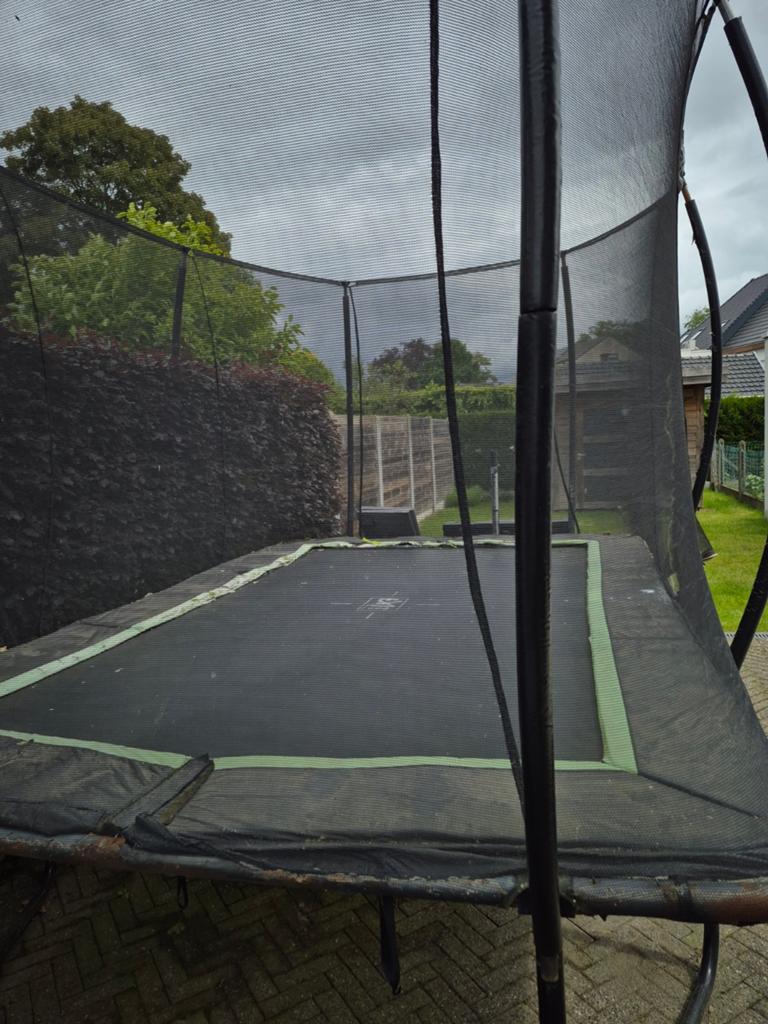 GROTE TRAMPOLINE, Kinderen en Baby's, Speelgoed | Buiten | Trampolines, Ophalen