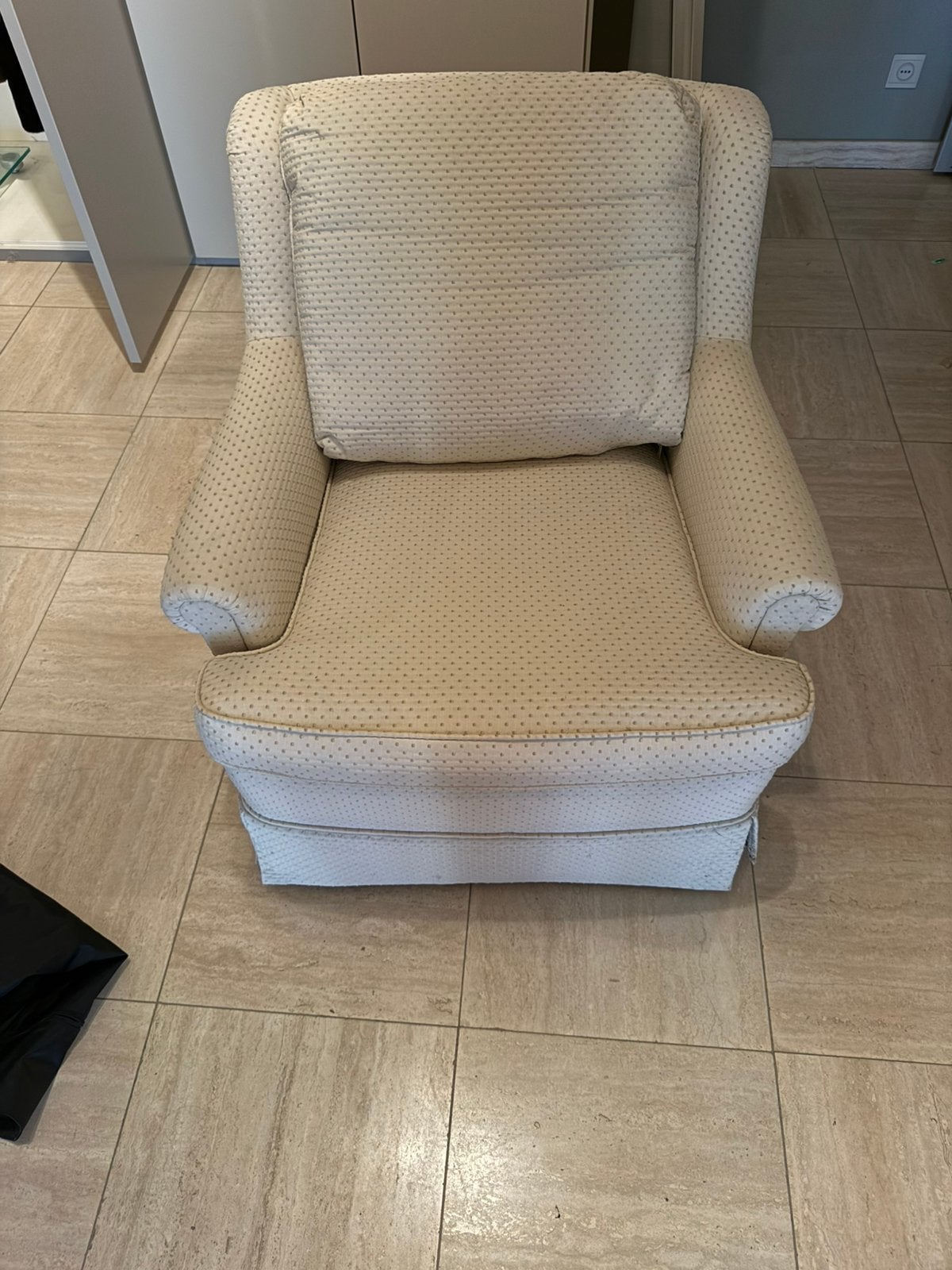 Gestoffeerde clubfauteuil, Ophalen, Gebruikt, Stof