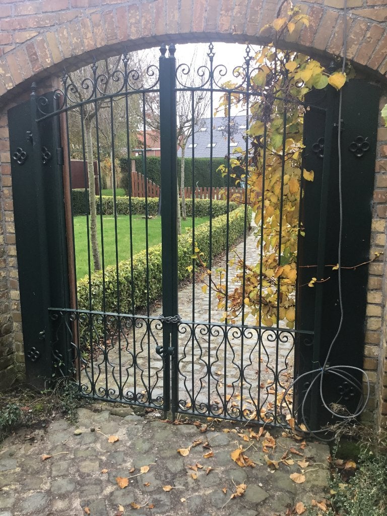 Smeedijzeren tuinpoort, Ophalen, 200 cm of meer, 150 tot 200 cm, Zo goed als nieuw