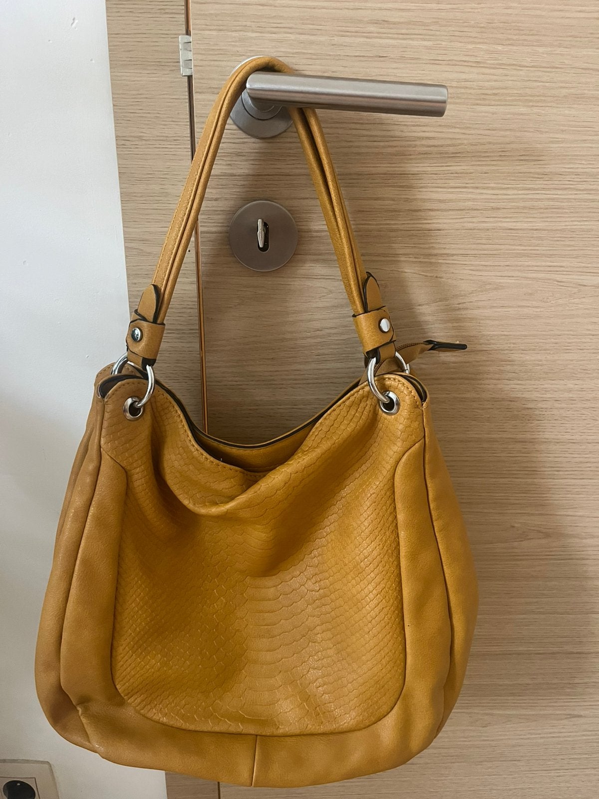 Eleganci leren handtas, Handtassen en Accessoires, Tassen | Damestassen, Ophalen, Zo goed als nieuw, Handtas