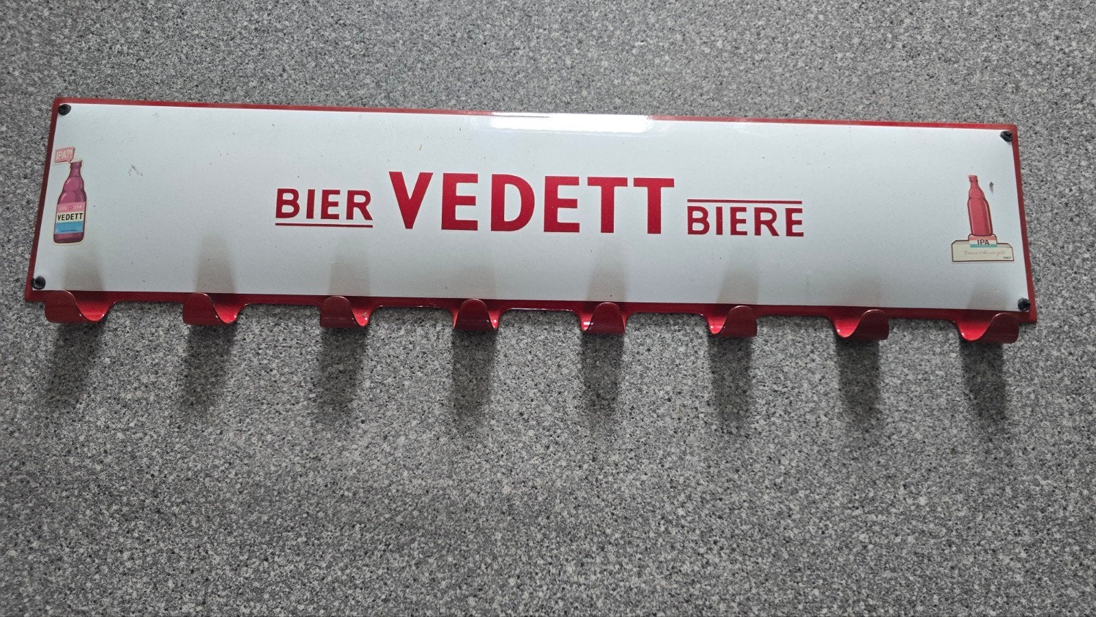 emaille kapstok vedett, Ophalen