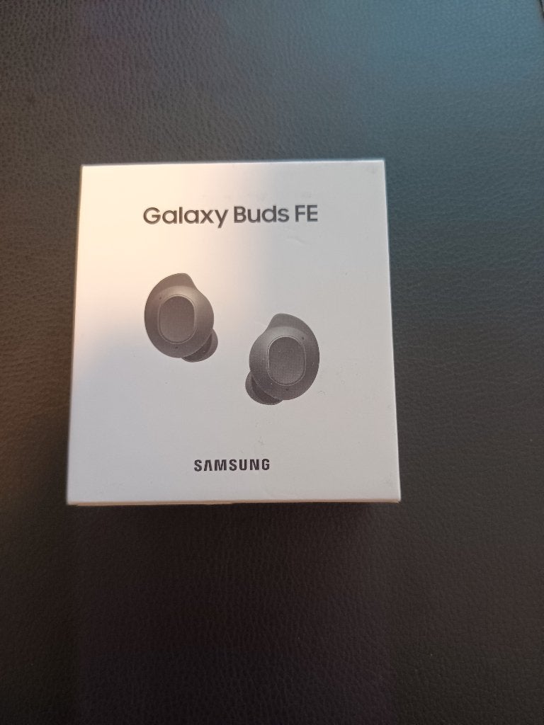 Samsung Galaxy Buds Fe - en parfait état, Télécoms, Téléphonie mobile | Écouteurs, Enlèvement ou Envoi, Comme neuf, Intra-auriculaires (Earbuds)