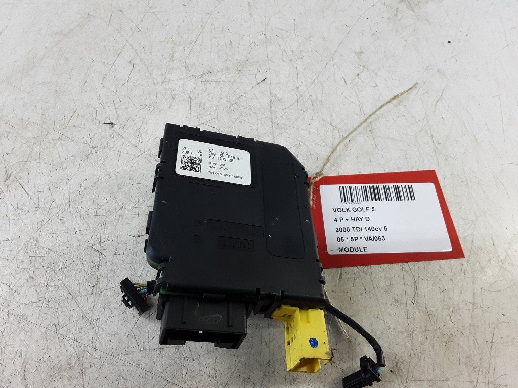 UNITE ELECTRONIQUE Golf V 4Motion (1K1) (1KO953549B), Volkswagen, Mevr. I. Hauben, Utilisé, Rue de l'Espoir 34 34
4030  GRIVEGNÉE, BE
