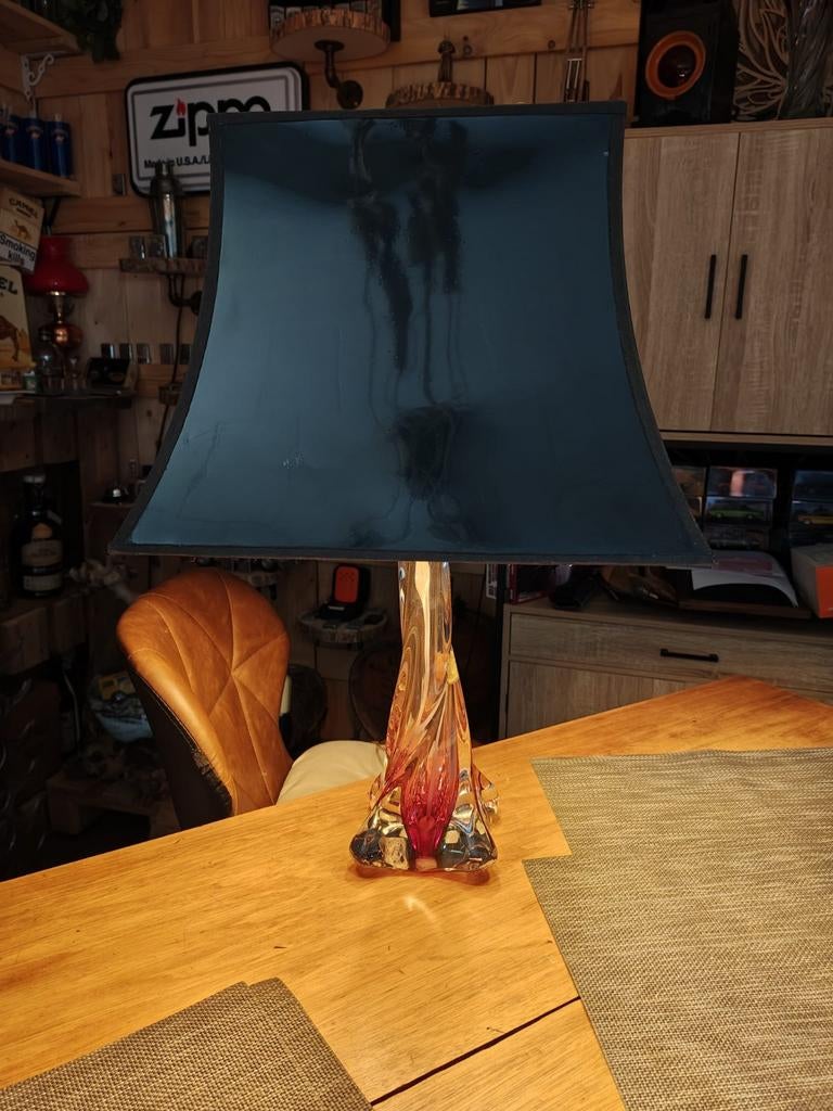Lampe Val St. Lambert, Enlèvement