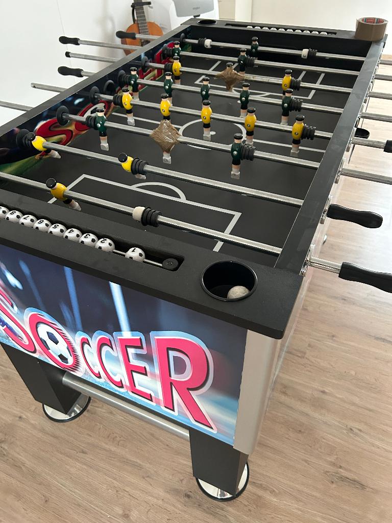TABLE DE FOOTBALL, Enlèvement, Comme neuf