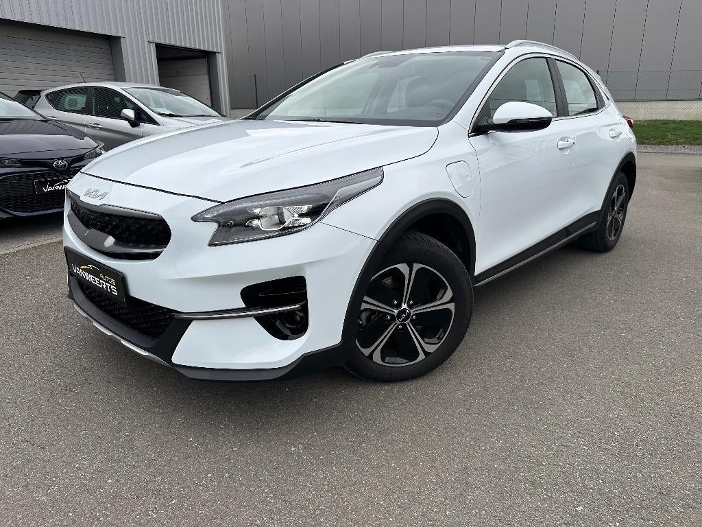 Kia Xceed, 1.6 benzine + elektrisch, plug-in hybride, Stof, Euro 6, Wit, 5 zetels
