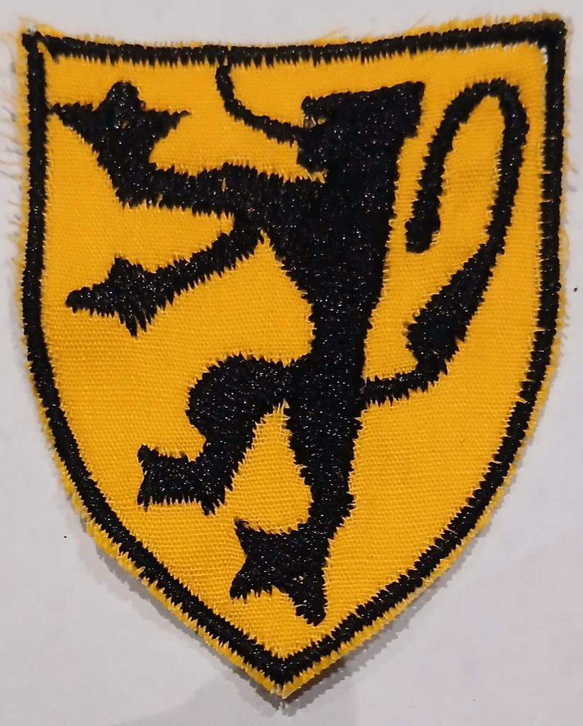 Vlaams legioen leeuwenschild Vlaamse xs, Verzamelen, Ophalen of Verzenden