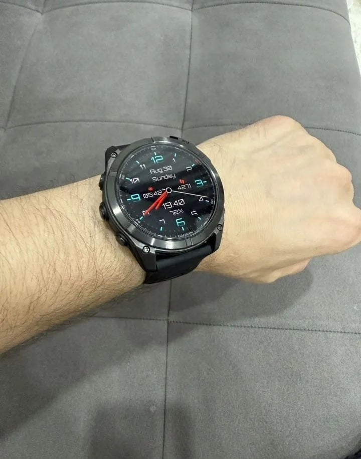 Garmin Fenix 8 Pro 51 mm, saphir amolé, Bijoux, Sacs & Beauté, Montres de sport, Étanche, Enlèvement ou Envoi, Garmin, Comme neuf