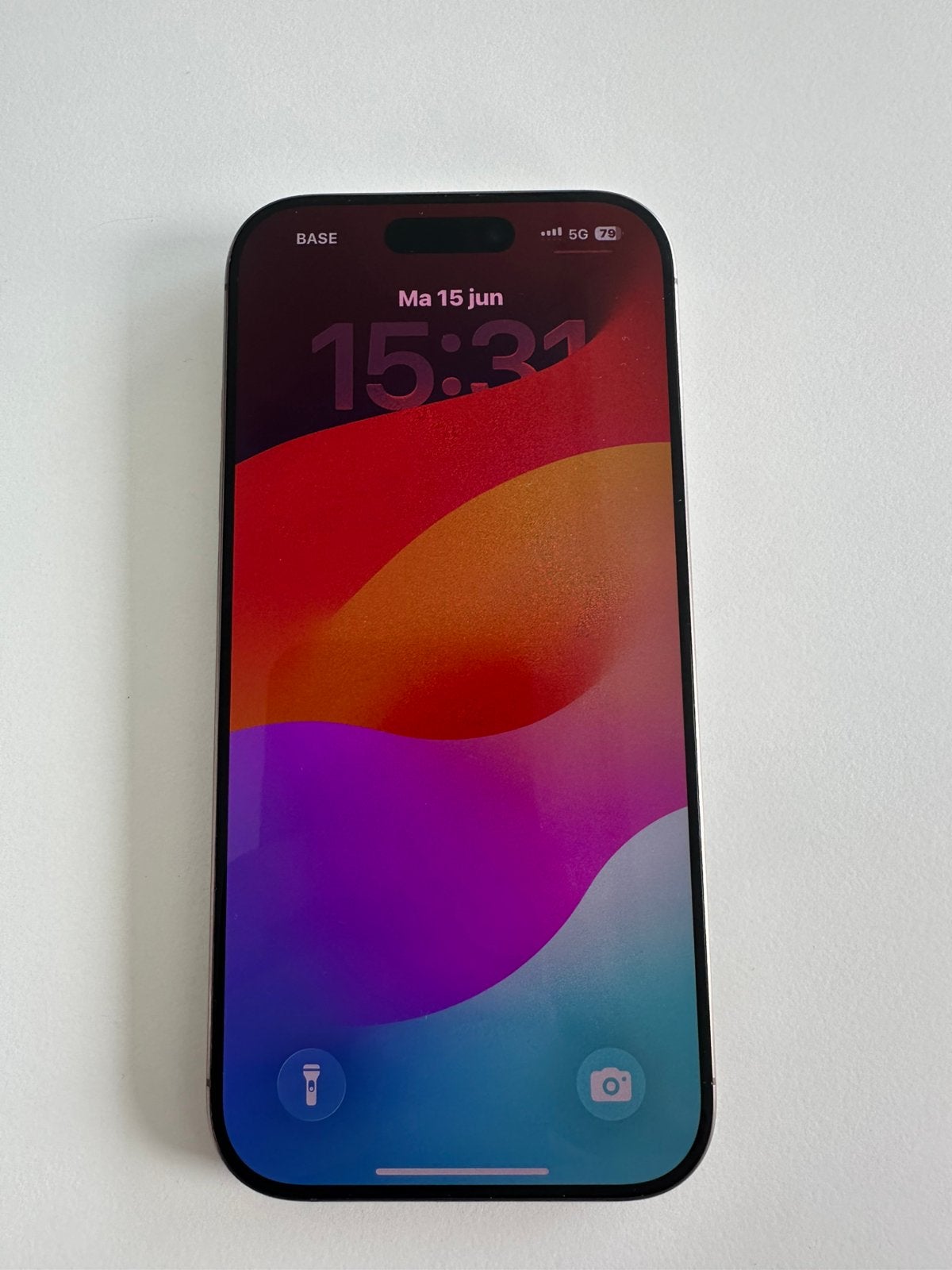 Iphone 14 pro 128gb Desert Titanium, Télécoms, Enlèvement ou Envoi, Or, Comme neuf, Sans abonnement