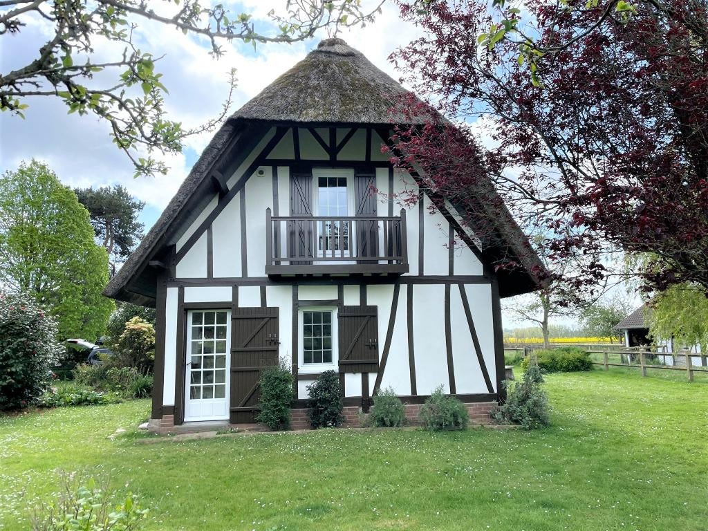 NORMANDIE, exclusief domein aan ZEE én BOS, 8 personen, 8 personen, Dorp, Open haard, Normandië, Picardie of Noord