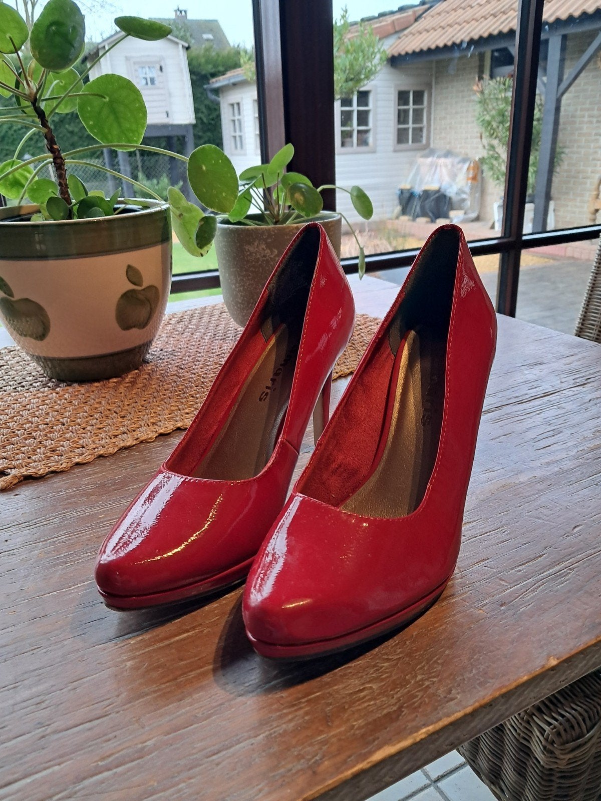 Damesschoen Tamaris, Ophalen, Rood
