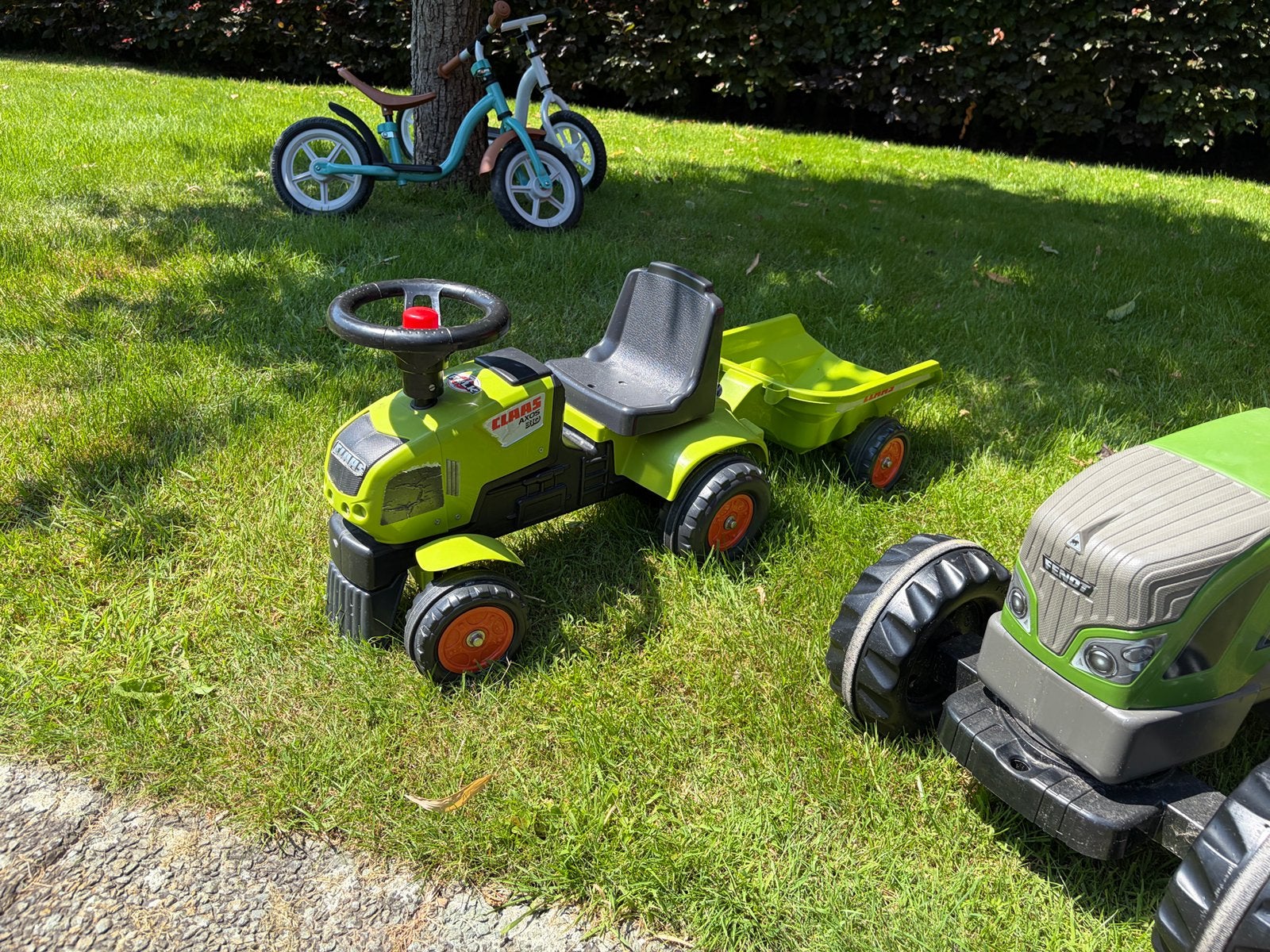 Speelgoedtractor met laadbak, Kinderen en Baby's, Ophalen, Zo goed als nieuw