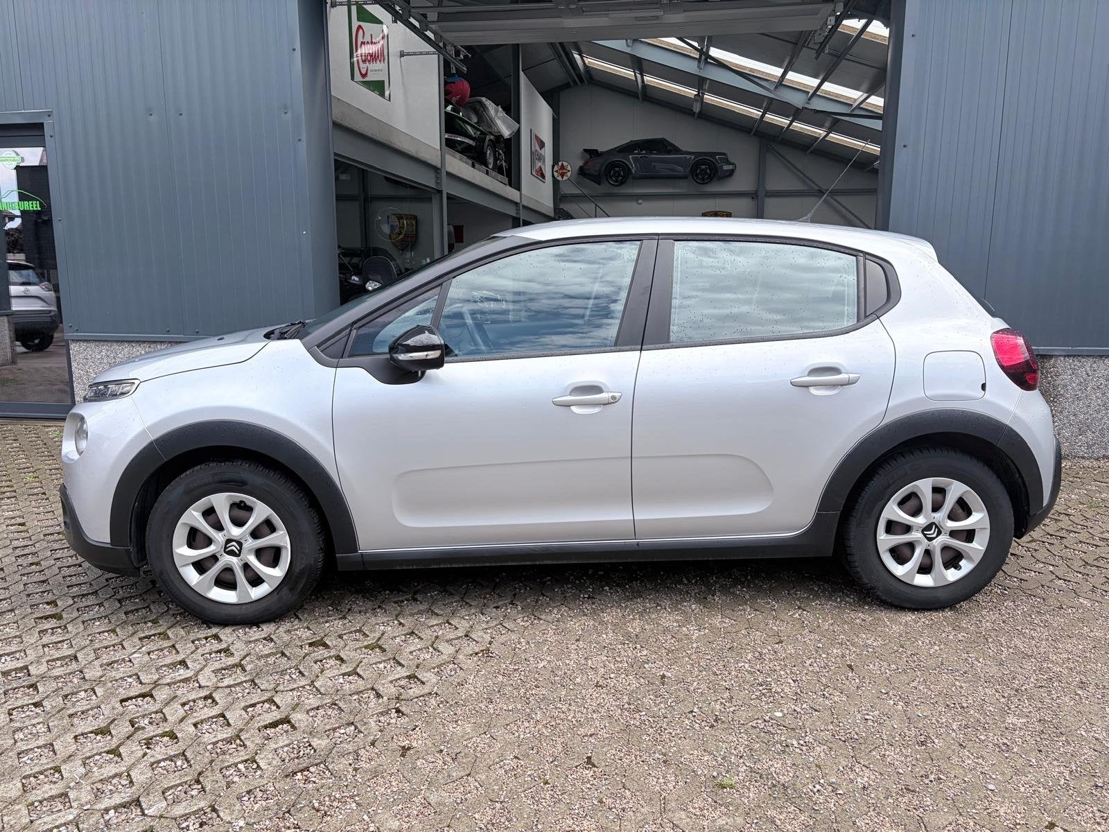 Citroën C3 Benzine - Navigatie/trekhaak, Argent ou Gris, Entreprise, Noir, 5 portes