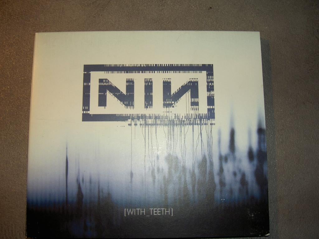 CD Nine Inch Nails — Avec dents (version japonaise), Enlèvement ou Envoi, Utilisé
