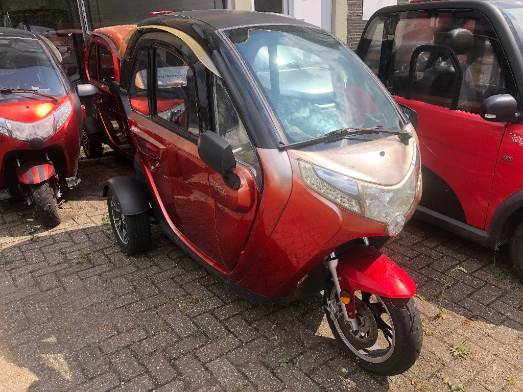 Brommobielen voor opmaak of onderdelen, Auto's, Bedrijf, Elektrisch, Te koop