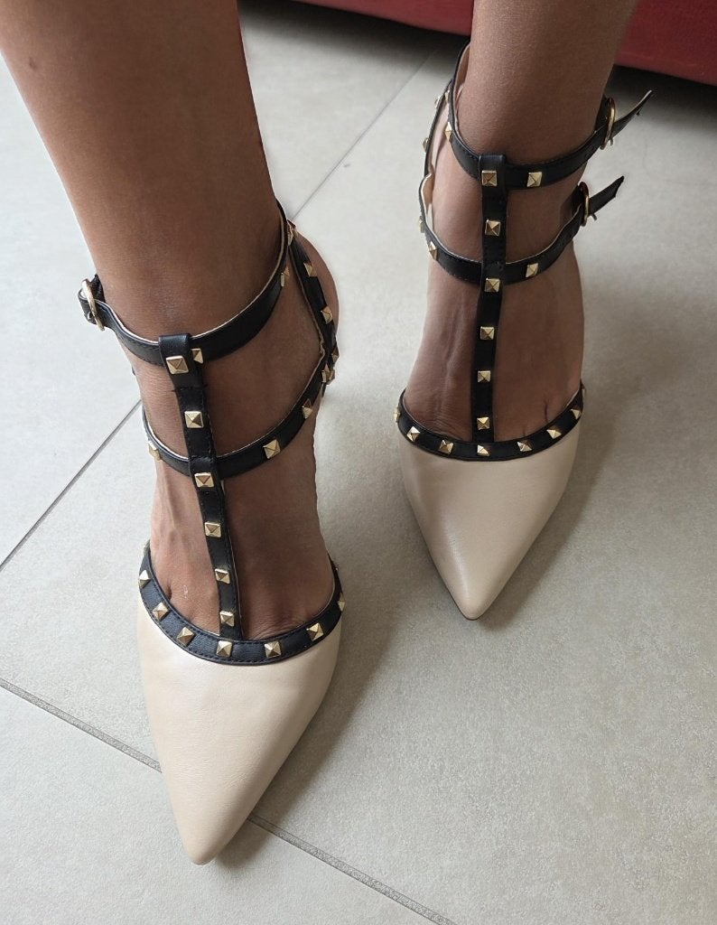 Chaussures de couleur crème avec bordure noire, La strada, Enlèvement ou Envoi, Beige, Chaussures à haut talons