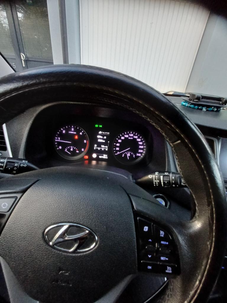 Voiture hyundai tucson 9/2015  a vendre, Particulier, Diesel, Achat, Tucson