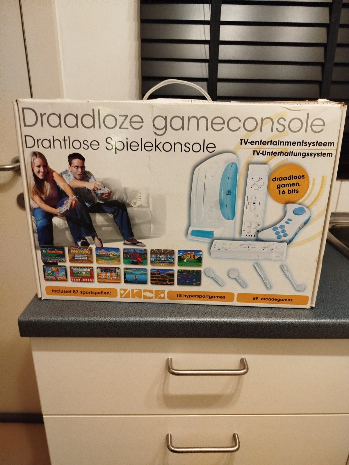 Gameconsole, Hobby & Loisirs créatifs, Peinture, Enlèvement