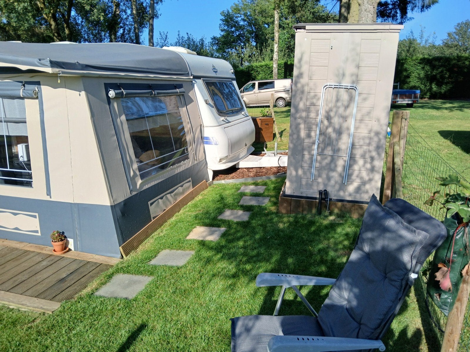 caravan met luxe voortent, Jusqu'à 4, Lit Queen size, Hobby, Particulier