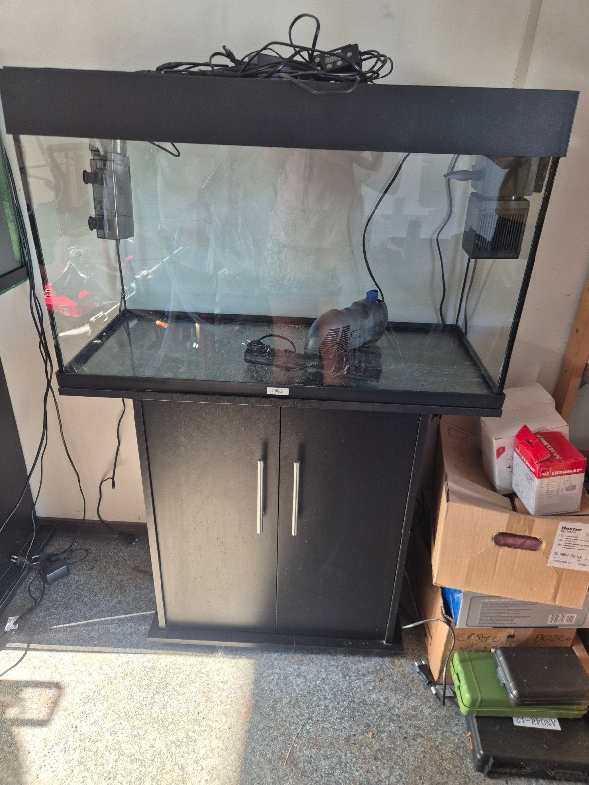 Juwel aquarium met kastje en toebehoren, Dieren en Toebehoren, Ophalen, Gebruikt, Leeg aquarium, Juwel