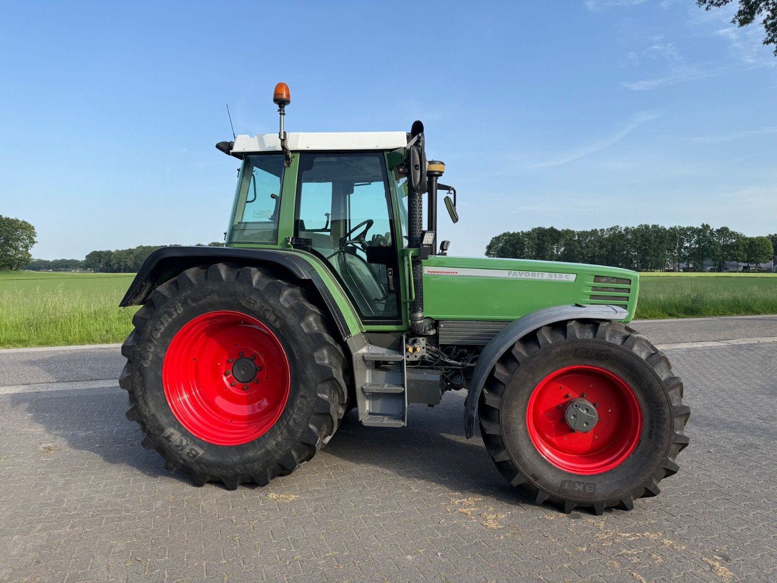 Fendt favorit 515C, Zakelijke goederen, Ophalen of Verzenden, Fendt