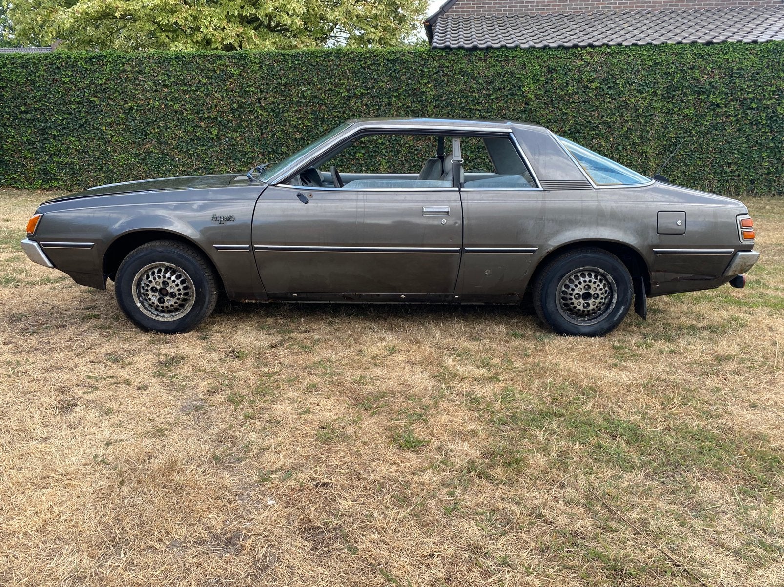 Mitsubishi Sapporo coupé A12 _ Schuurvonst, foto 5