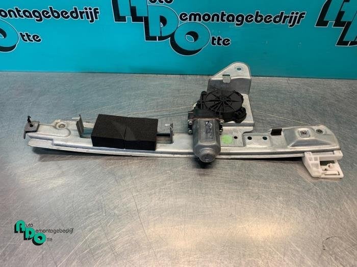Mécanique vitre 4portes arrière droite d'un Renault Megane, Autos : Pièces & Accessoires, Renault, -, 3 mois de garantie, Utilisé