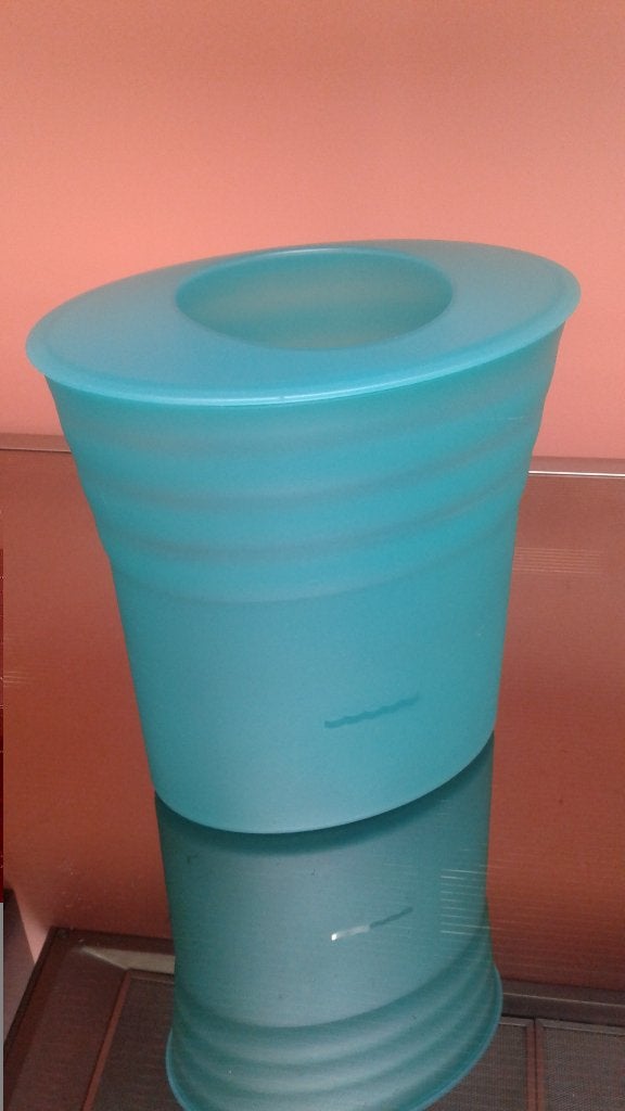 Seau à glace Tupperware, Enlèvement, Seau
