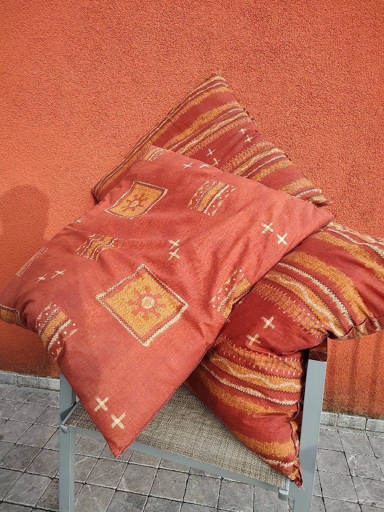 3 sierkussens, Huis en Inrichting, Gebruikt, Meerkleurig, Inclusief binnenkussen, Vierkant