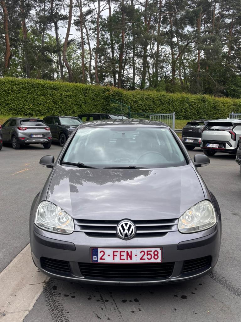 VOLKSWAGEN GOLF 5 1.6 FSI PRÊTE À ÊTRE IMMATRICULÉE, Auto's, Volkswagen, Particulier, Golf, Benzine, Euro 4, 5 deurs, Handgeschakeld