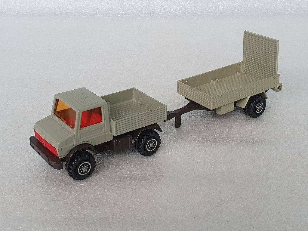 Matchbox - Super Kings: Farm Unimog (K-30), Ophalen of Verzenden, Gebruikt, Bus of Vrachtwagen