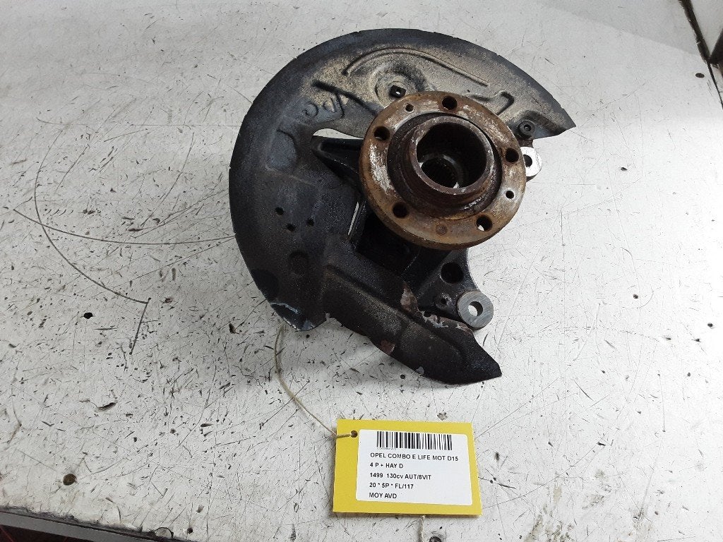 MOYEU DE ROUE AVANT DROIT Opel Combo Life / Tour (01-2018/-), Opel, Opel Automobile GmbH, Utilisé, Kontakt-opel@opel.com