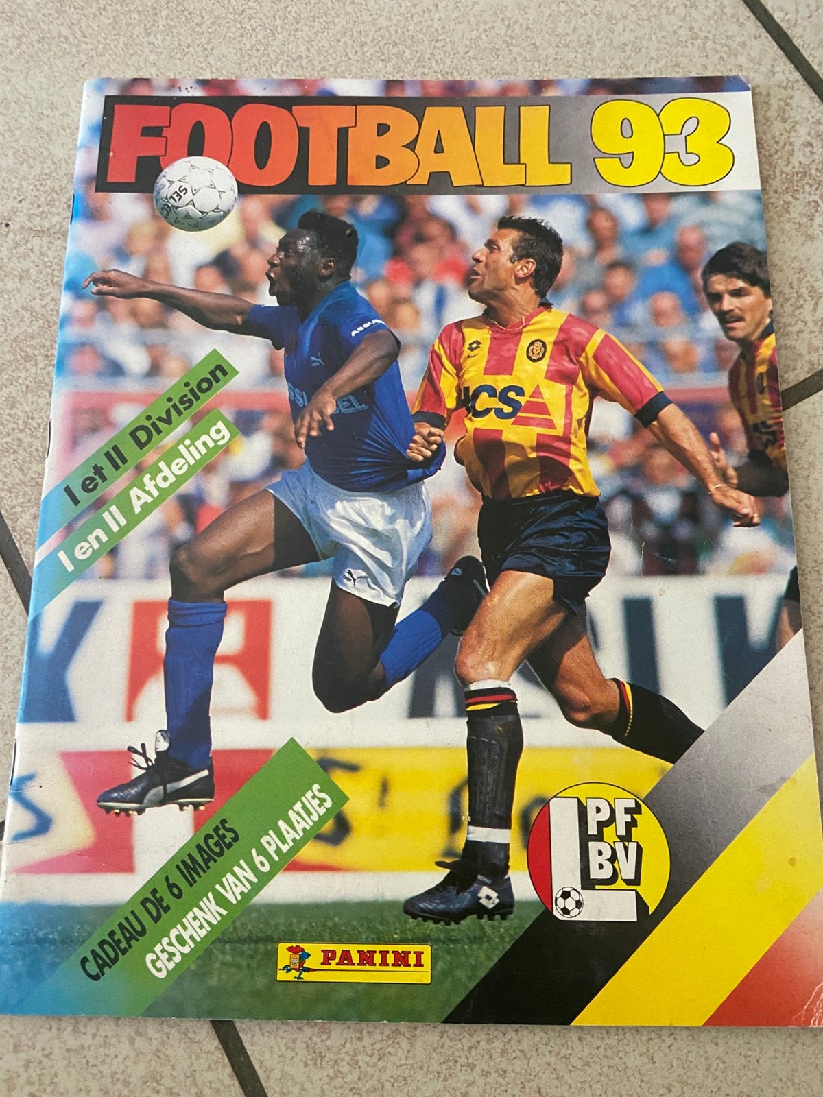 Album de foot panini année 93, Enlèvement, Comme neuf