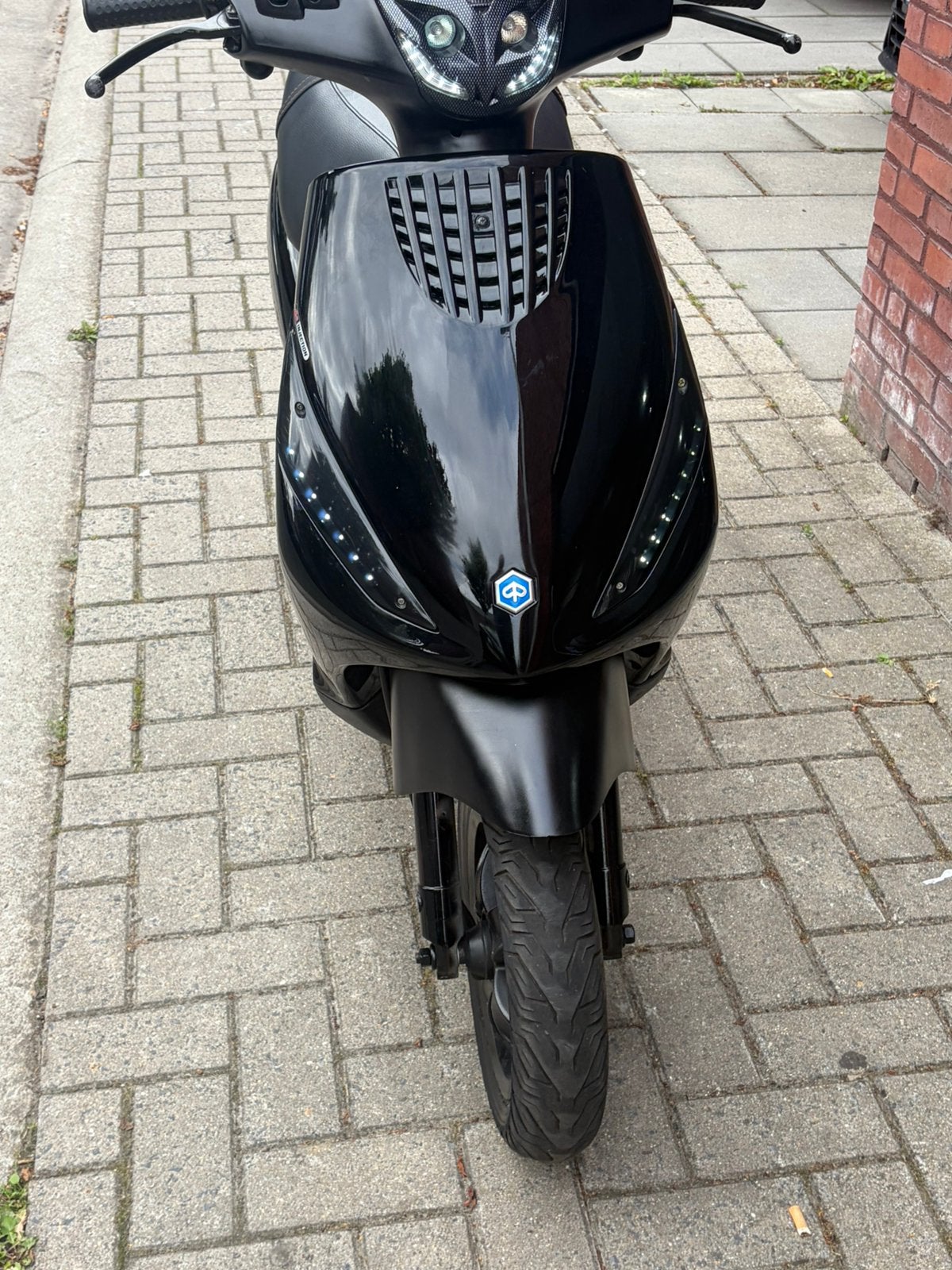 Piaggio zip A klasse, Fietsen en Brommers, Scooters | Piaggio, Zo goed als nieuw, Zip, Klasse A (25 km/u), Benzine, Ophalen of Verzenden