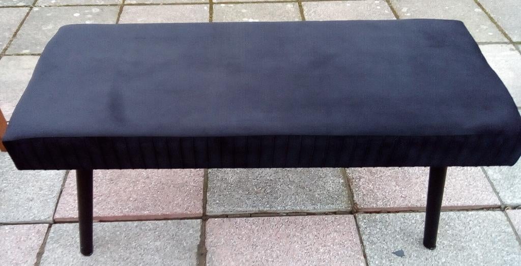 Banquette repose-pied  en feutre noir, Enlèvement, Comme neuf, Bois