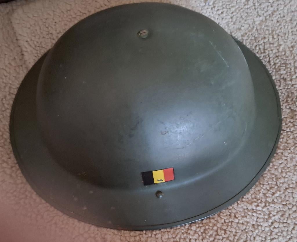 Casque de l'armée belge des années 50/60, Collections, Envoi, Armée de terre, Casque ou Béret