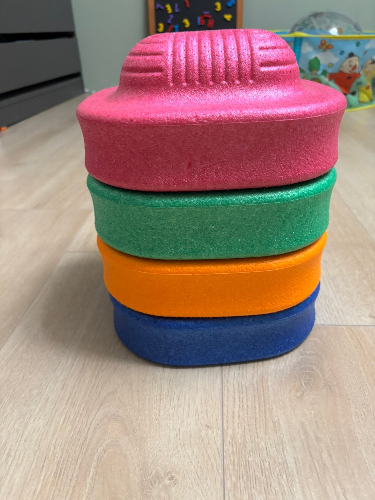 Stapstenen, Kinderen en Baby's, Ophalen, Zo goed als nieuw