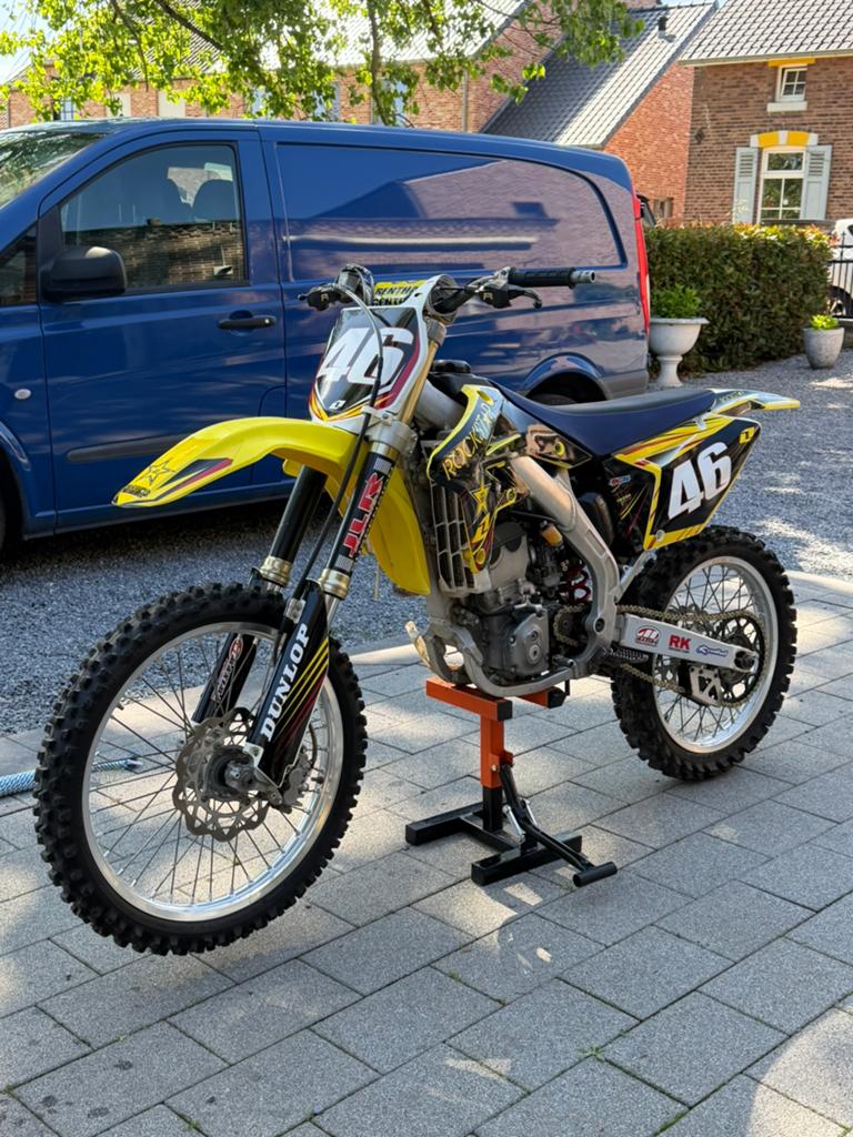 Suzuki RMZ 250 2007, Vélos & Vélomoteurs, 5 vitesses, Comme neuf, Enlèvement, Suzuki
