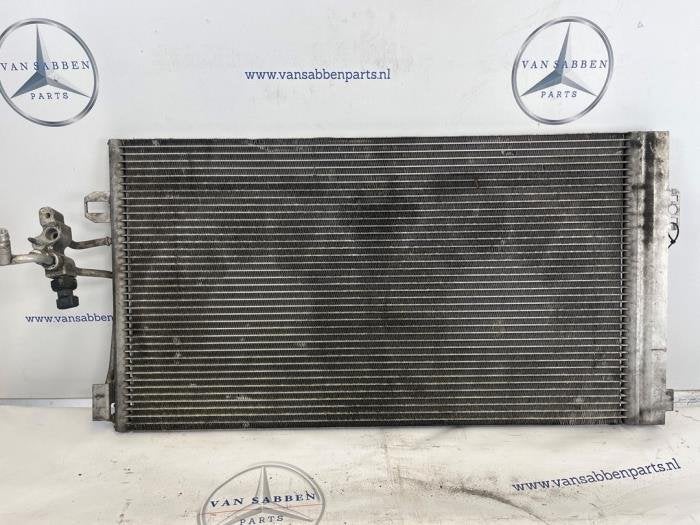 Condensateur clim d'un Mercedes Vito, Autos : Pièces & Accessoires, -, 3 mois de garantie, Utilisé, -