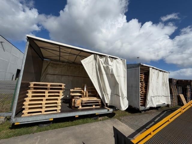 Mobiele opslagkar / rolcontainer met zeil, Enlèvement