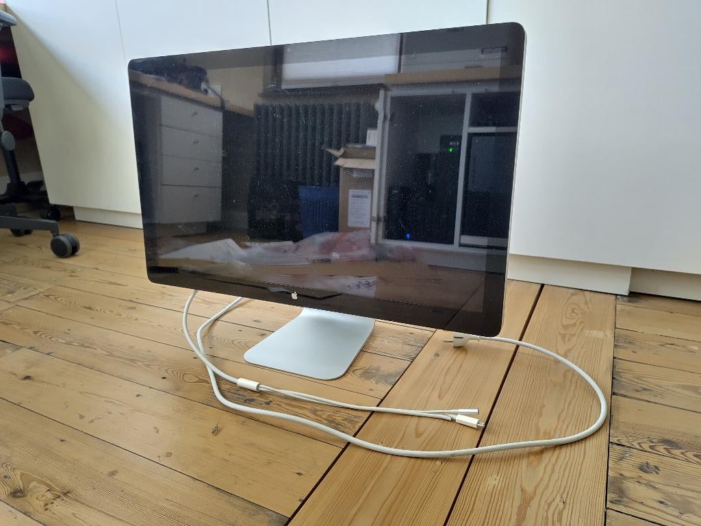 Apple Thunderbolt Display 27" 2011, Informatique & Logiciels, IPS, 5 ms ou plus, Haut-parleurs intégrés, Enlèvement